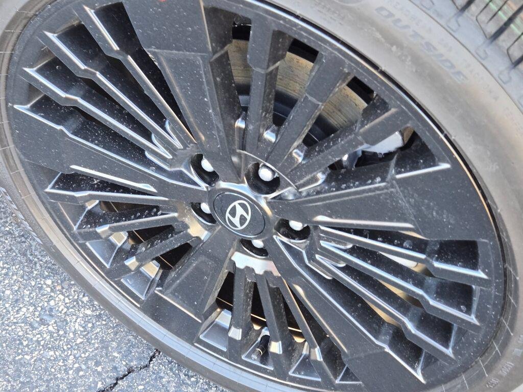 New 2026 Gray Hyundai Calligraphy image 16