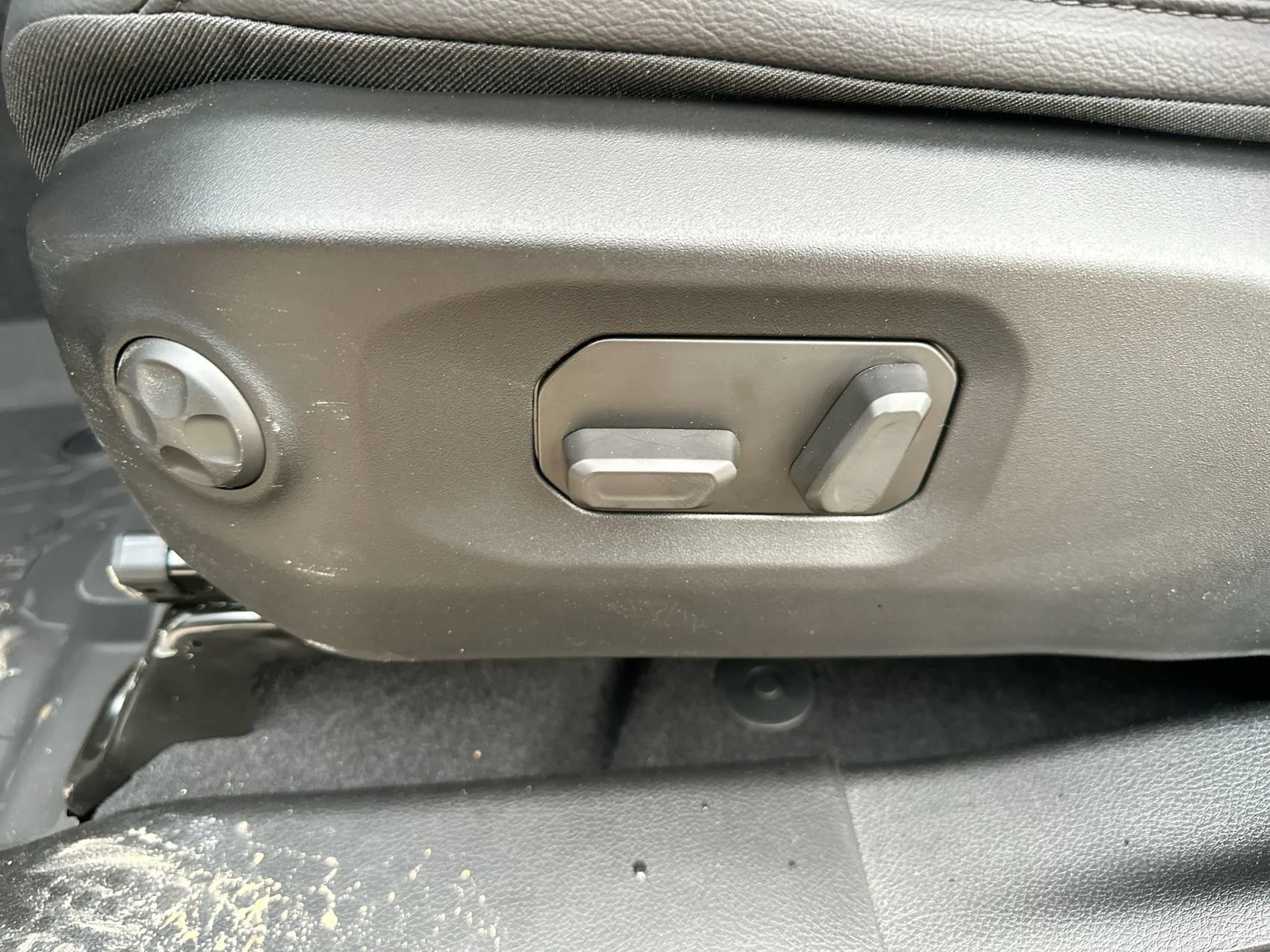 2025 Jeep Wrangler 4-Door Sahara - Photo 12