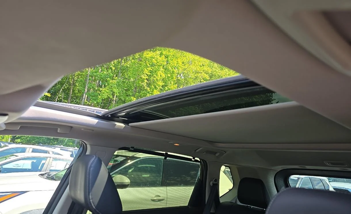 Certified Used 2023 Super Black Nissan SV image 5