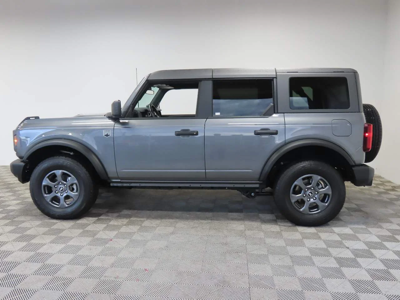 2024 Ford Bronco 4-Door Big Bend - Photo 5