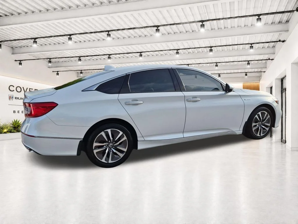 Used 2019  Honda Touring image 12
