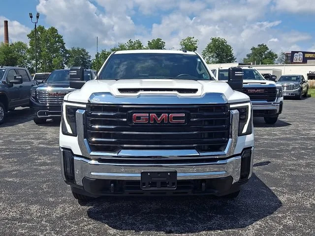New 2026 Summit White GMC Pro image 2