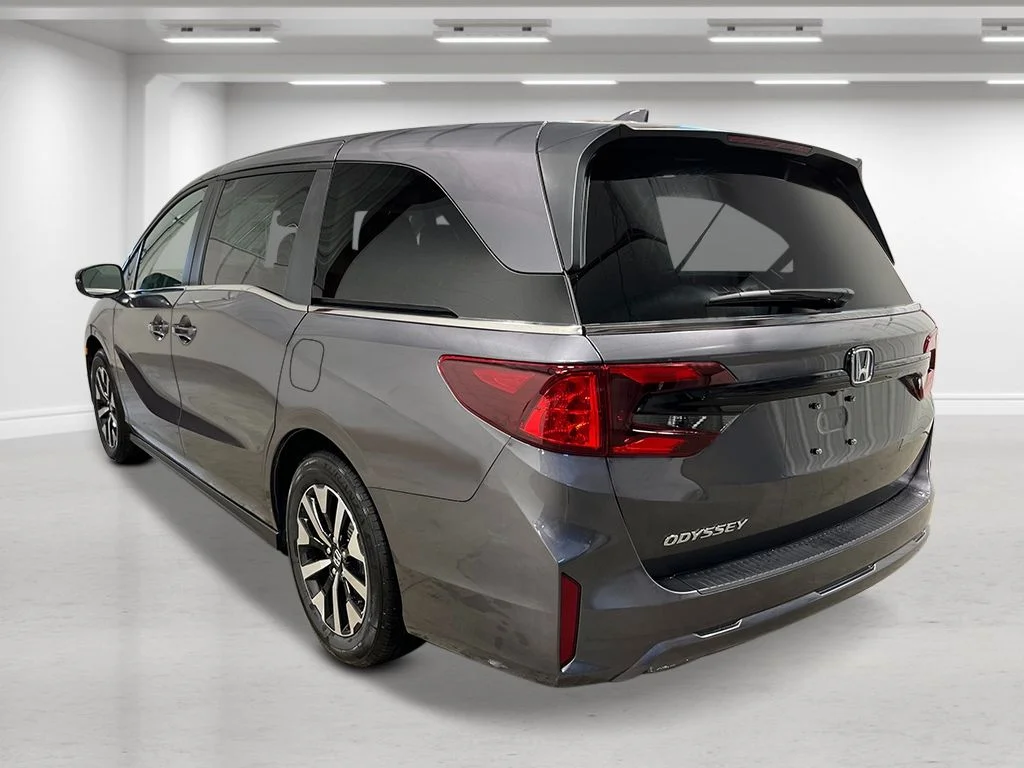 New 2026 Modern Steel Metallic Honda EX-L image 3