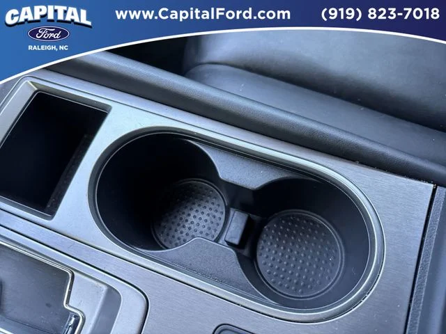 Used 2023 White Nissan SV image 31