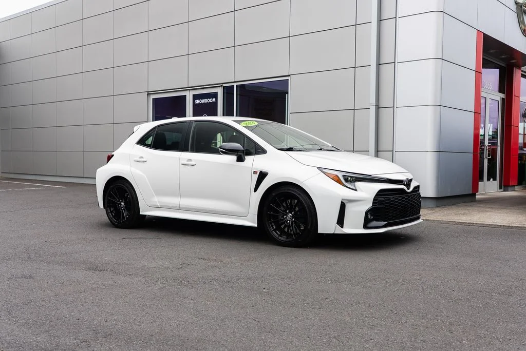Used 2023 White Toyota Core image 28