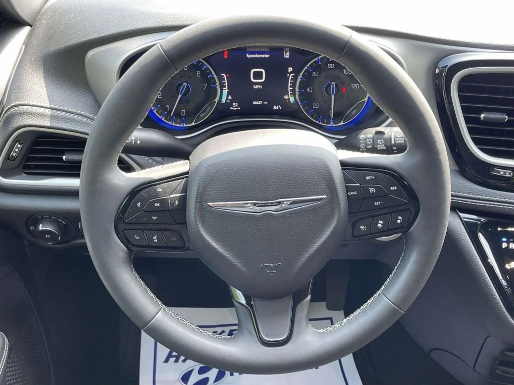 Used 2023 White Chrysler Touring S image 13