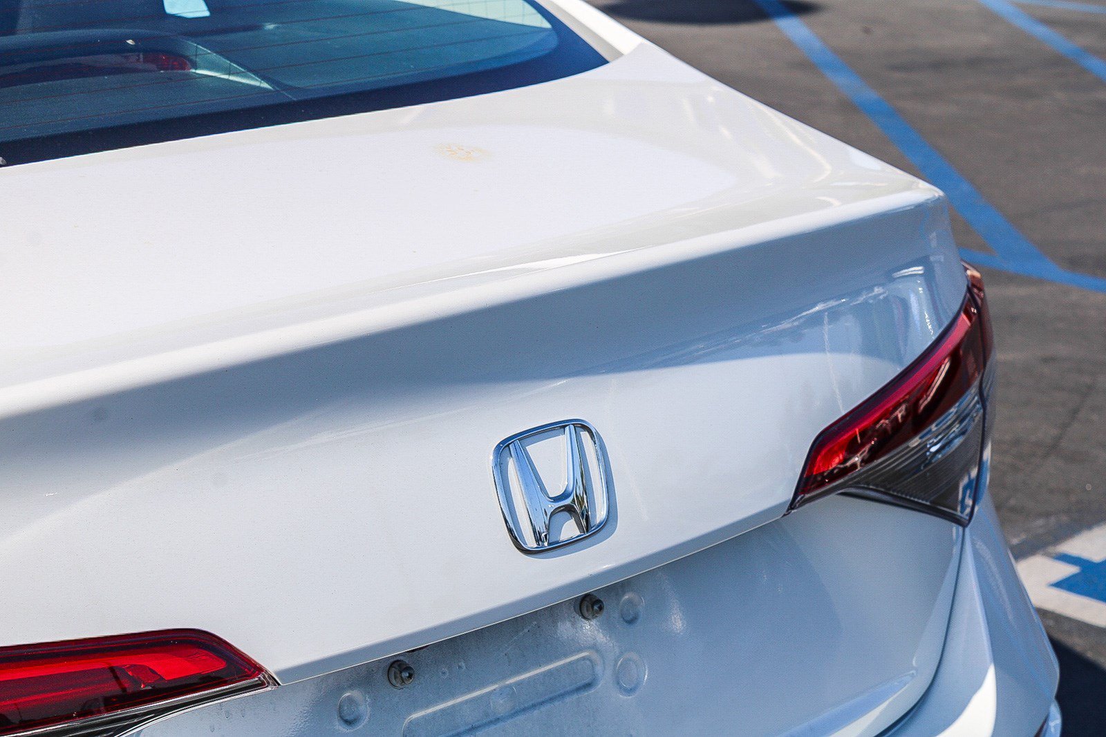 Certified Used 2024 Platinum White Pearl Honda 1.5T 4D EX image 10