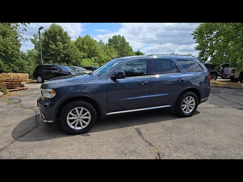 Certified Used 2019 Blue Dodge SXT Plus image 4