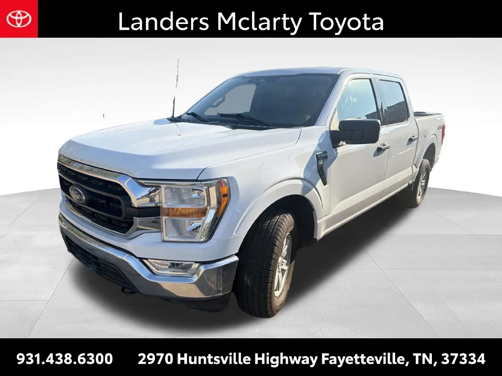 Used 2021 White Ford XLT image 3