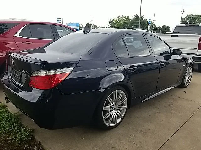 Used 2008 Black BMW 550i image 17