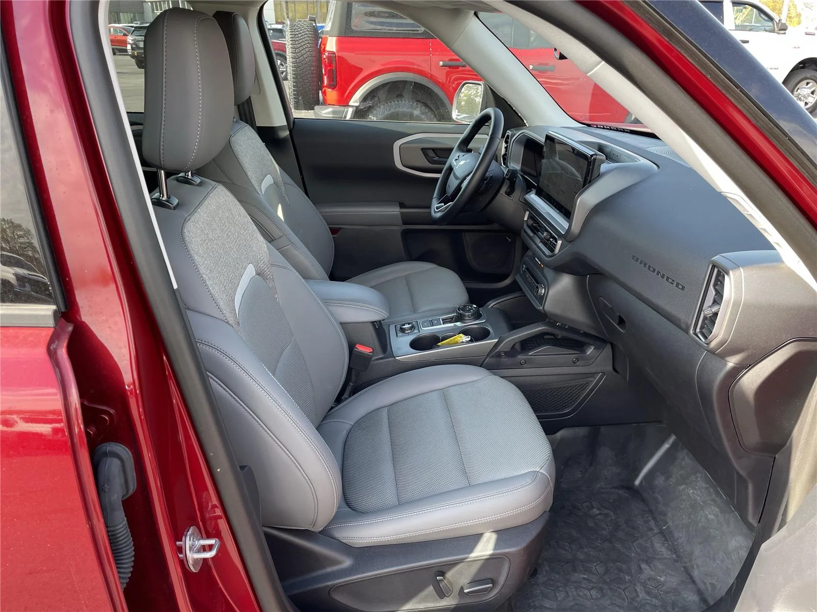 New 2025 Ruby Red Metallic Tinted Clearcoat Ford Badlands image 42
