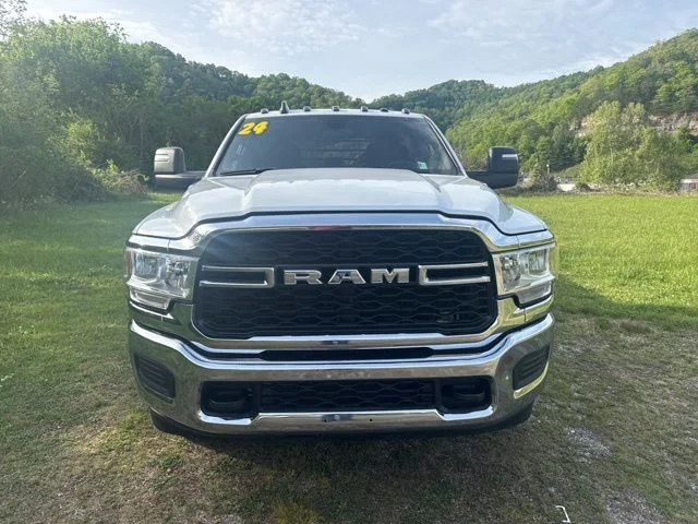 Used 2024 White Ram Tradesman image 3