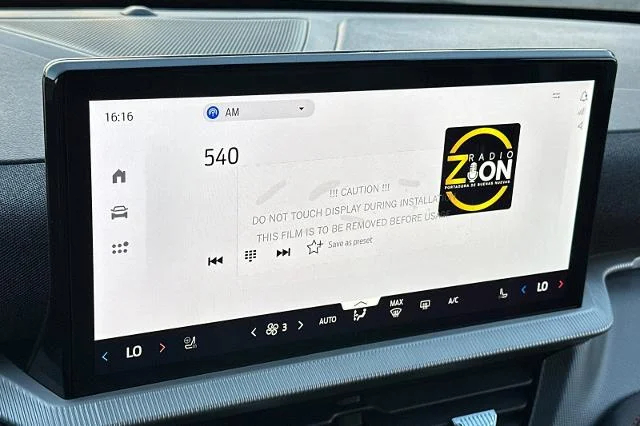 2026 Ford Explorer ST-Line - Photo 38