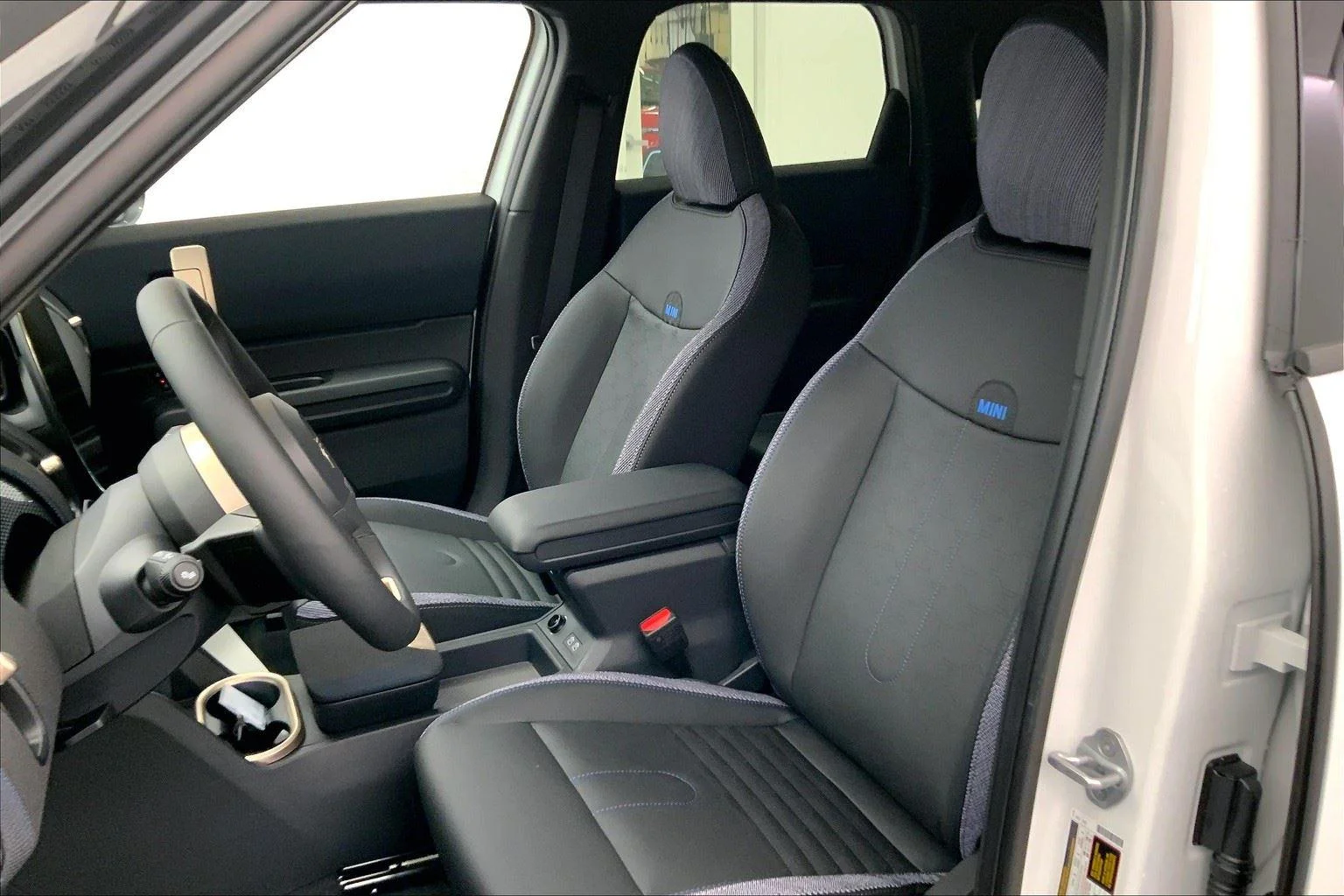2026 MINI Countryman S - Photo 5
