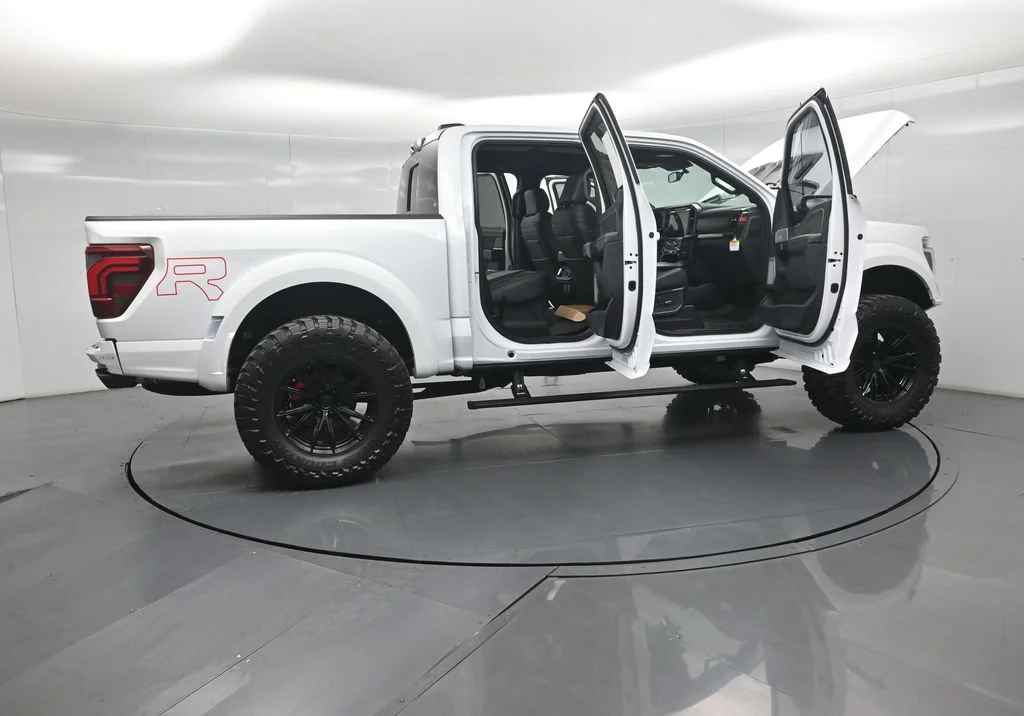 New 2026 Oxford White Ford Raptor image 3