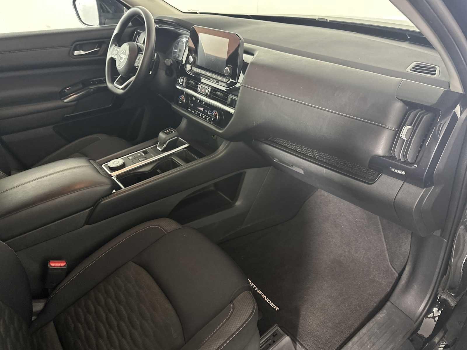 Used 2022 Super Black Nissan S image 16