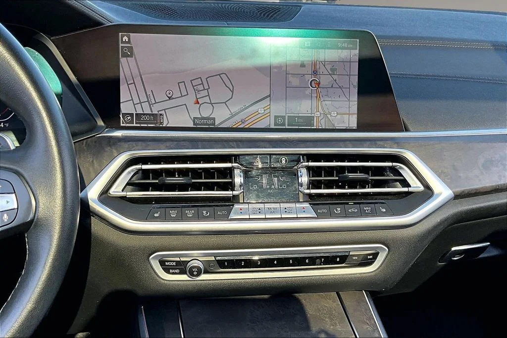 Used 2022 Gray BMW sDrive40i image 6