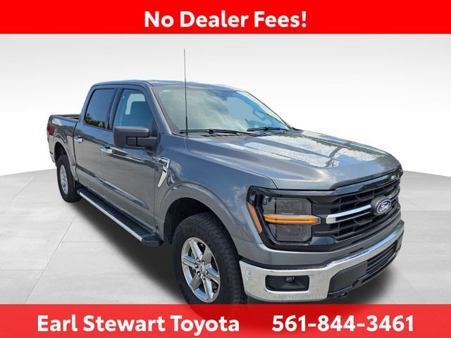 Used 2025 Gray Ford XLT image 2