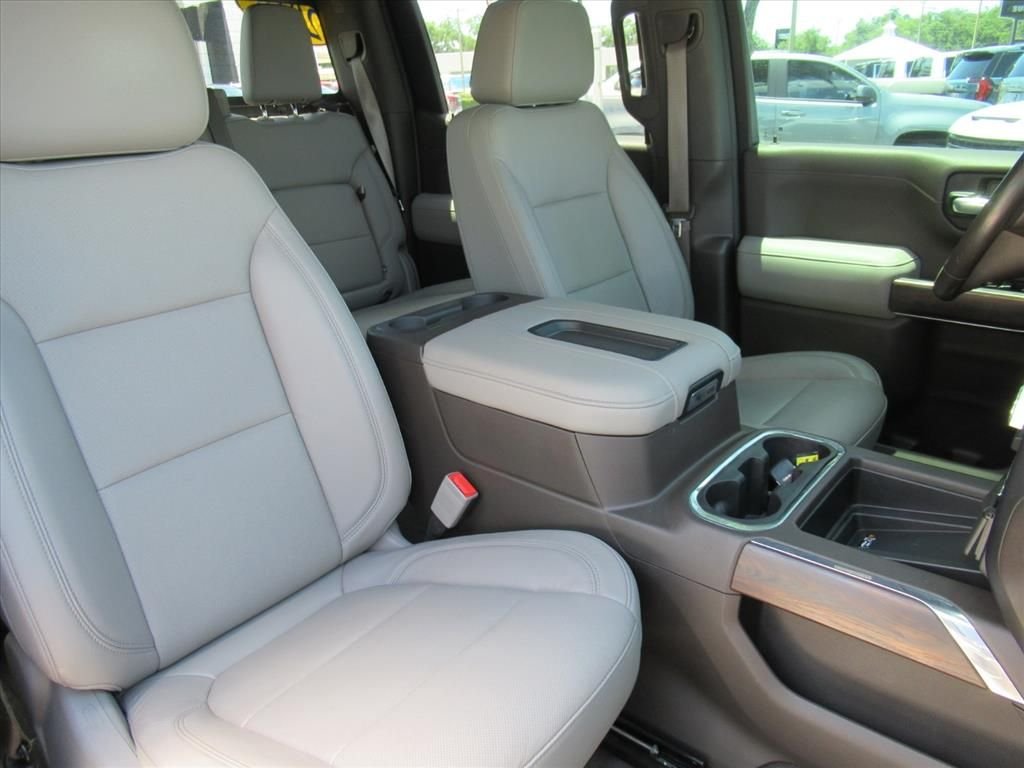 Used 2019 Gray GMC SLT image 9