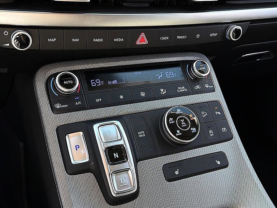 Used 2025 Hyper White Hyundai XRT image 14