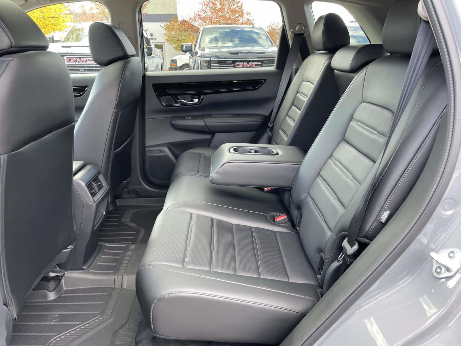 Used 2025 Urban Gray Pearl Honda EX-L image 21