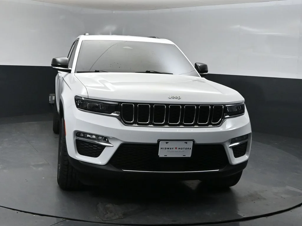 Certified Used 2024 White Jeep Limited image 7