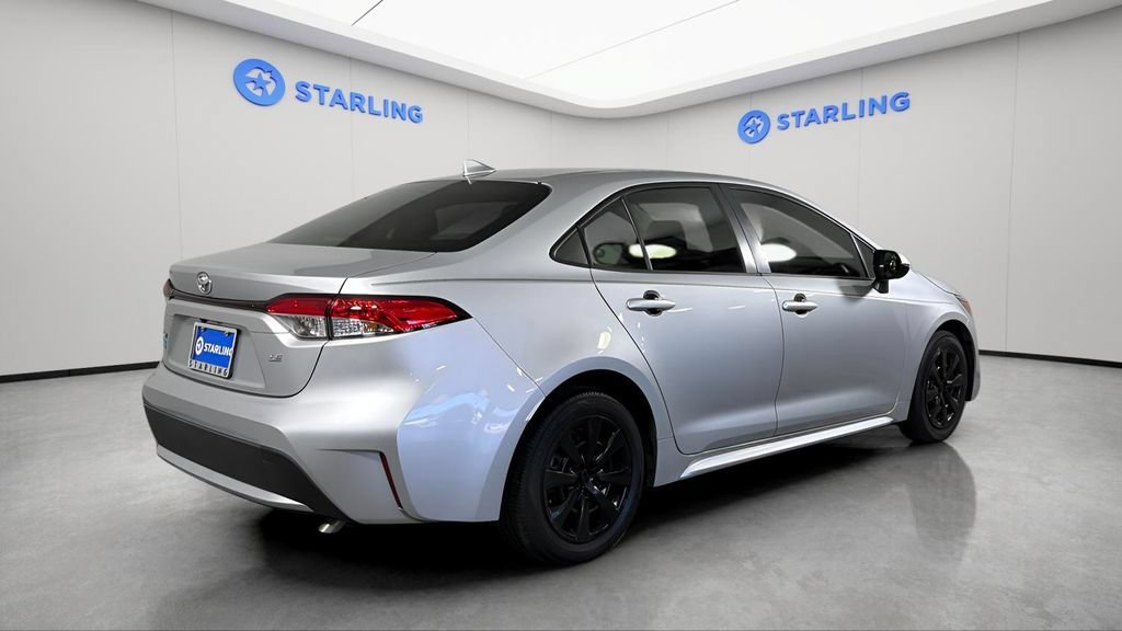 Used 2020 Silver Toyota LE image 9