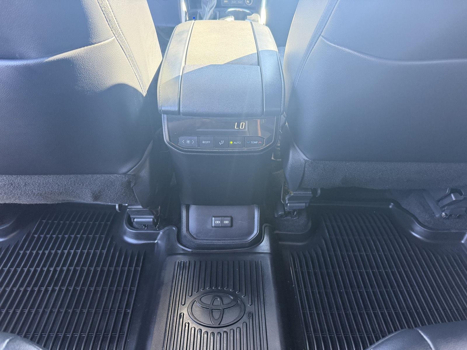 Used 2023 Wind Chill Pearl Toyota XLE image 16