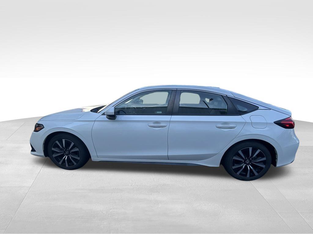 Used 2024 White Honda EX-L image 2