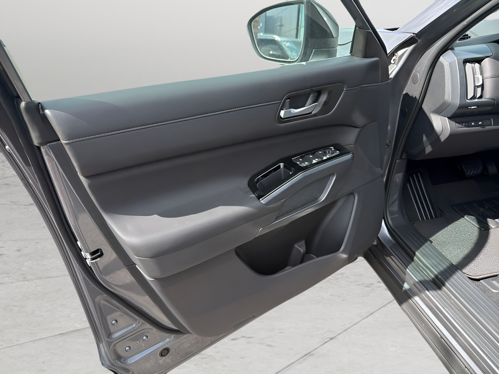 New 2026 Gray Nissan SL image 15