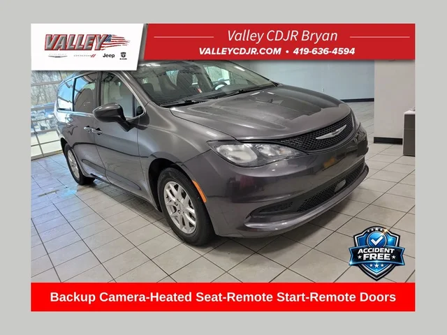 2023 Chrysler Voyager LX