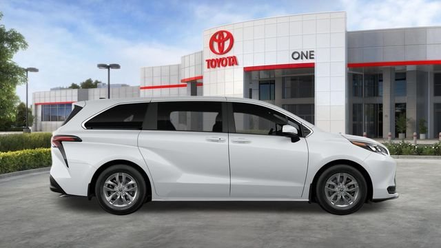 New 2026 Ice Cap Toyota  LE image 15