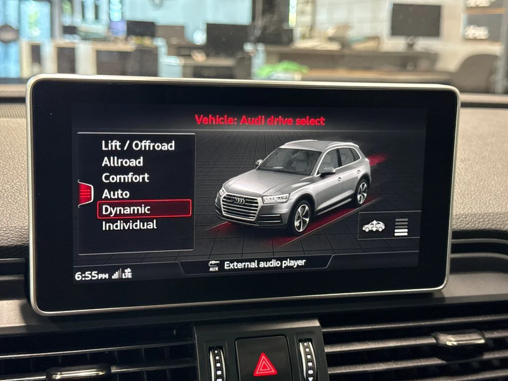Used 2018 Gray Audi 3.0T Prestige image 26