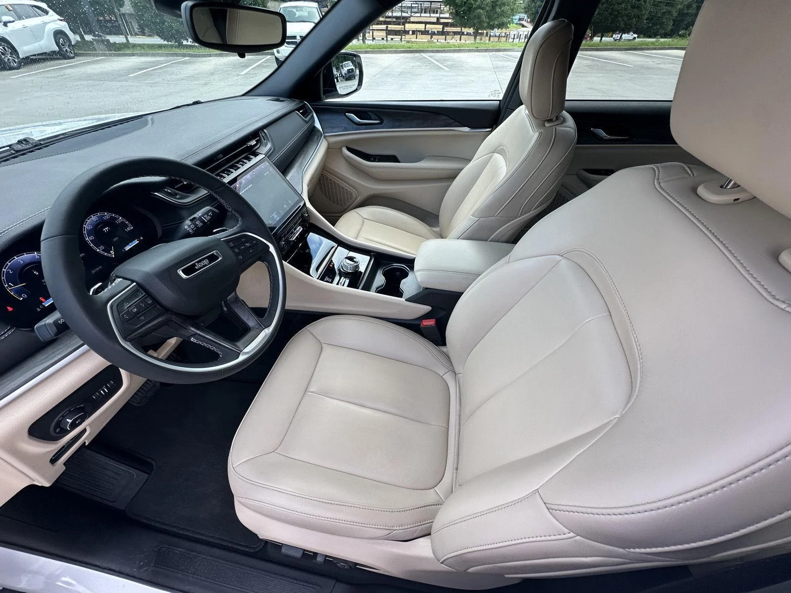 2024 Jeep Grand Cherokee Limited - Photo 10