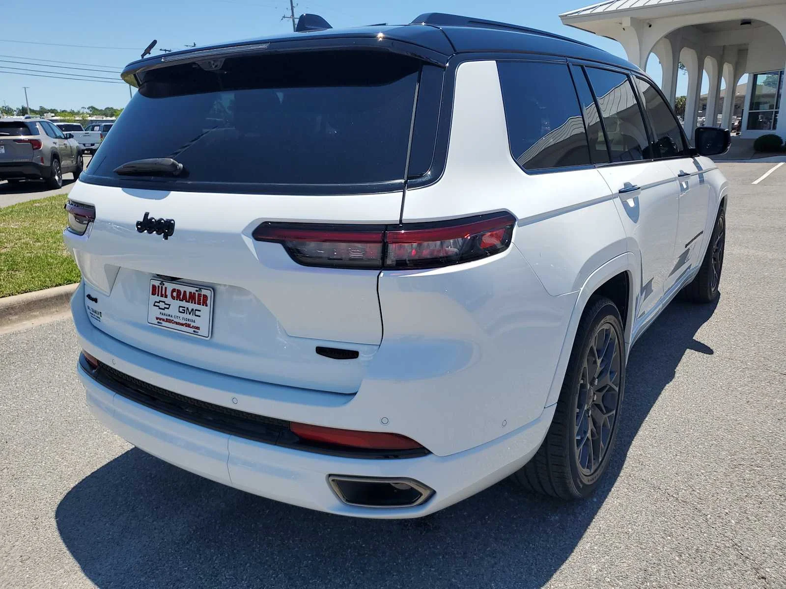 Used 2023 Bright White Clearcoat W Jeep Summit Reserve image 6