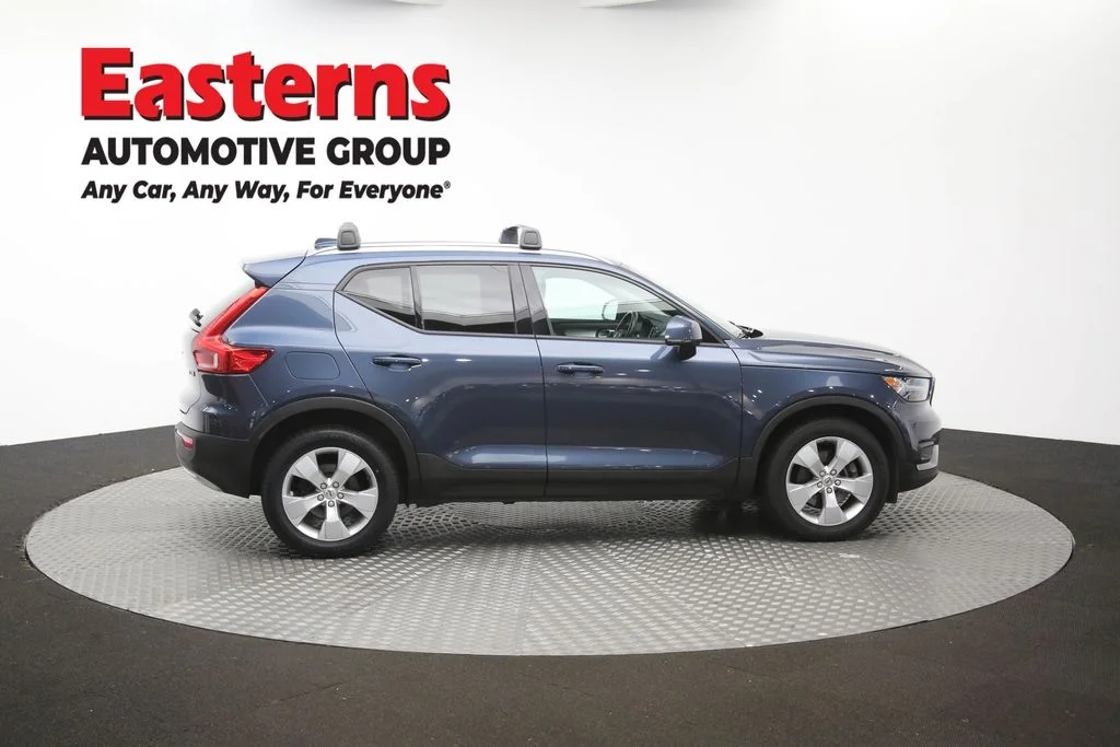 Used 2021 Gray Volvo Momentum image 45