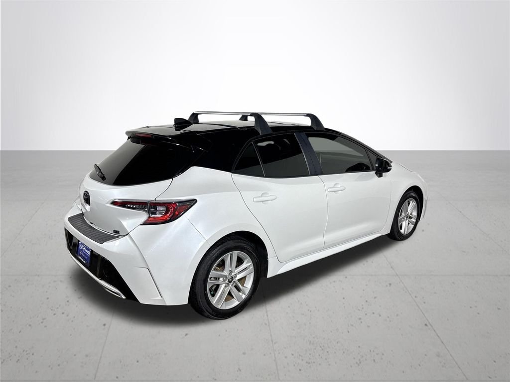 Used 2022 Midnight Black Metallic Toyota SE image 6