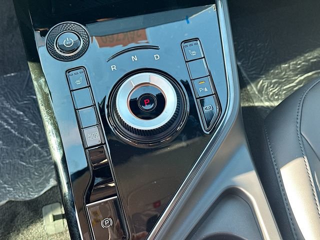 New 2026 Steel Gray Kia WIND image 17