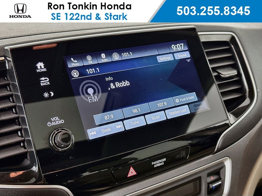 Used 2020 Pearl White Honda EX-L image 15