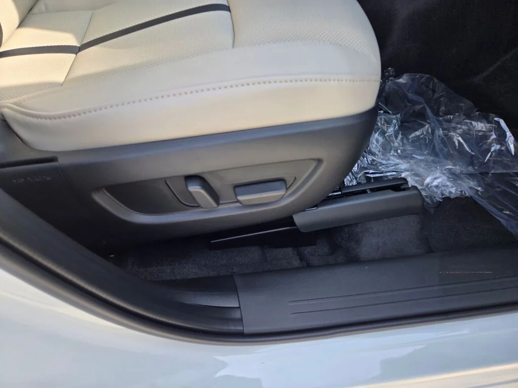 New 2026 Rhodium White Premium Mazda Preferred AWD image 5