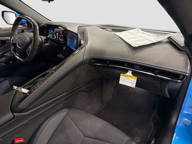 2025 Chevrolet Corvette 3LZ - Photo 28