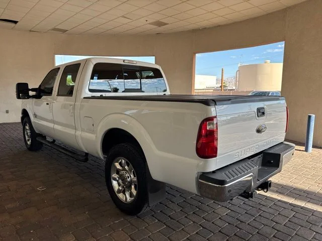 Used 2016 Oxford White Ford Lariat image 2
