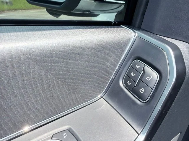 Used 2023 White Ford Platinum image 16