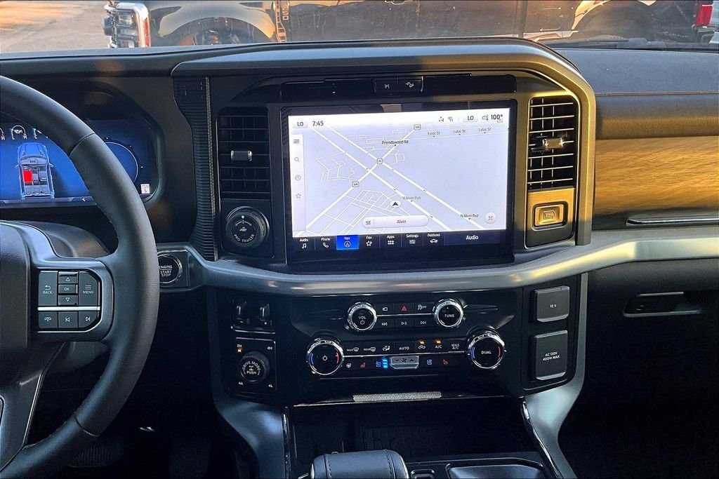 2025 Ford F-150 Lariat - Photo 6