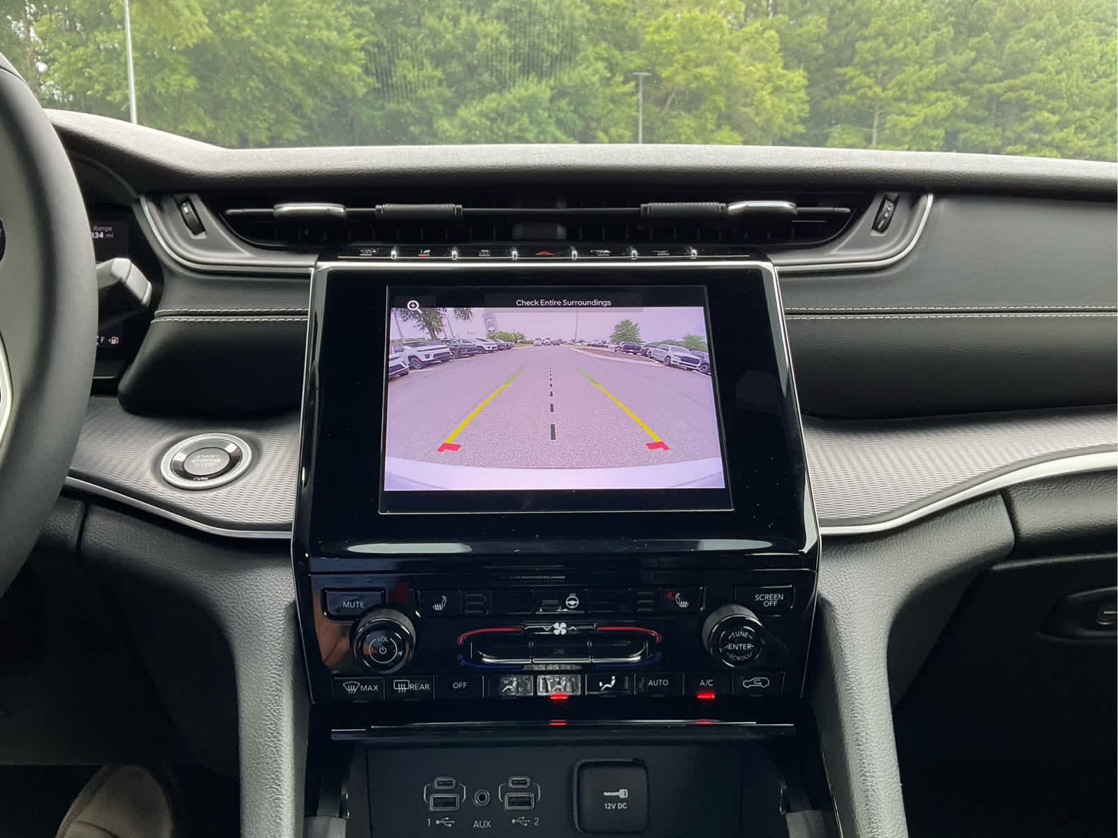 Certified Used 2023 Silver Zynith Jeep Altitude image 18
