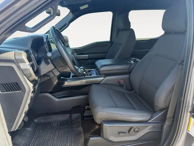 Used 2022 Gray Ford XLT image 12