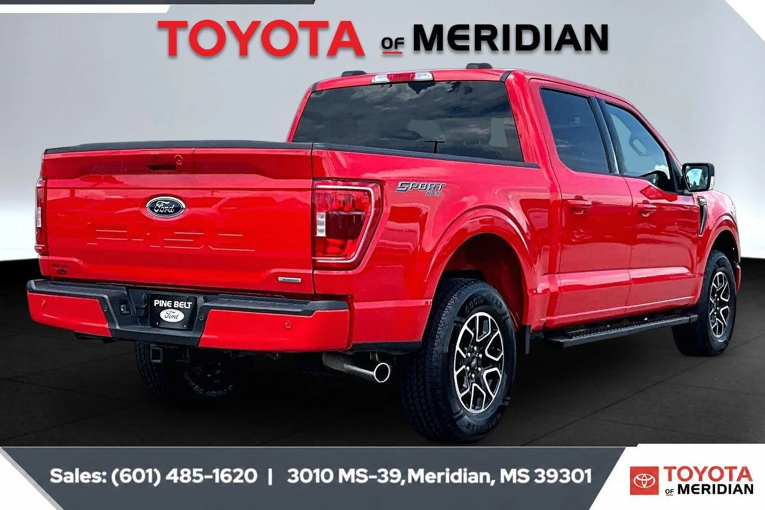 Used 2023 Race Red Ford XLT image 11