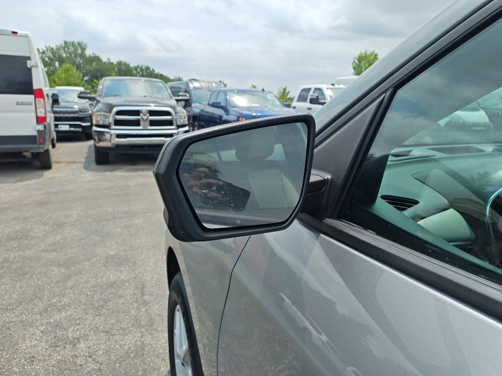 Used 2023 Gray Chevrolet LS image 4