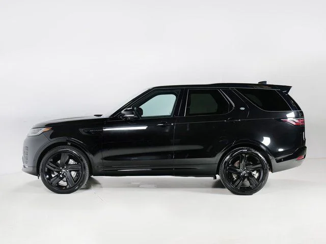 Certified Used 2025 Black Land Rover Dynamic SE image 6