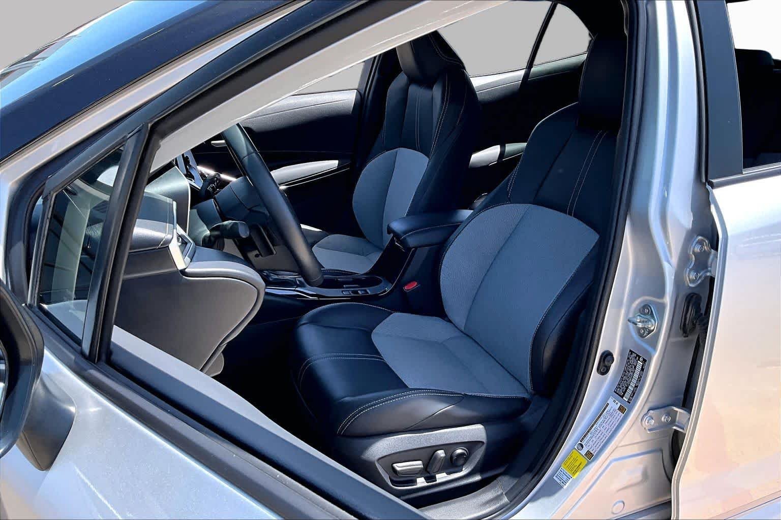 Used 2024 Classic Silver Metallic/Midnight Black Metallic Toyota XSE image 8
